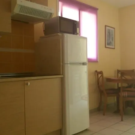 Violeta Appartement *